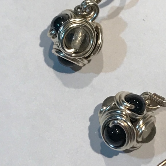 Drop earrings - Picture 3 of 4